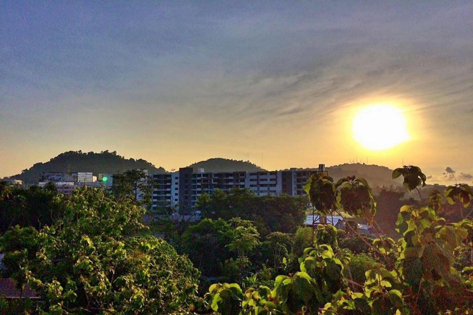 Dusit Naka Place Phuket Dış mekan fotoğraf